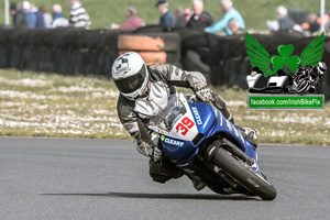 Dermot Cleary motorcycle racing at Bishopscourt Circuit