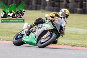 Ian Lougher motorcycle racing at Bishopscourt Circuit