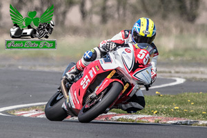 Donald MacFadyen motorcycle racing at Kirkistown Circuit