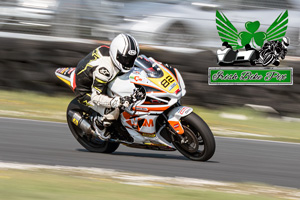 Gareth Mackey motorcycle racing at Kirkistown Circuit