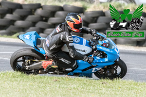 Gary McCoy motorcycle racing at Kirkistown Circuit