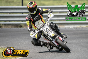 Terry Murphy motorcycle racing at Nutts Corner Circuit