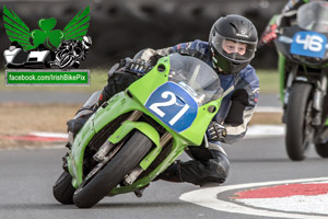 Scott Russell motorcycle racing at Bishopscourt Circuit