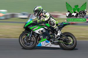 Noel Smith motorcycle racing at Bishopscourt Circuit