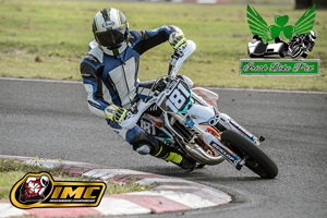 James Thompson motorcycle racing at Nutts Corner Circuit