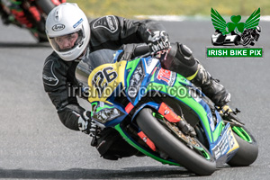 Stephen Treacy motorcycle racing at Mondello Park