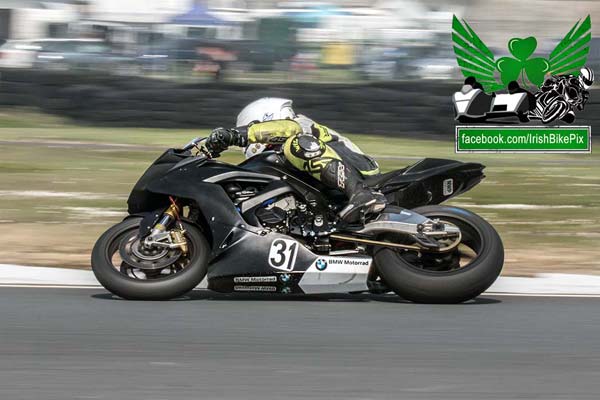 Image linking to Shaun Anderson motorcycle racing photos