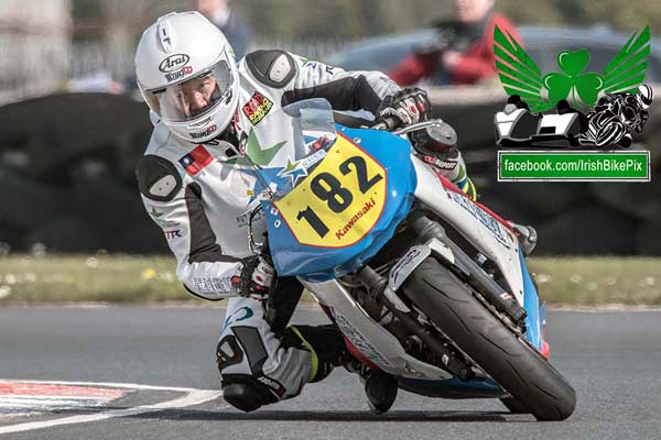 Image linking to Roger Chen motorcycle racing photos