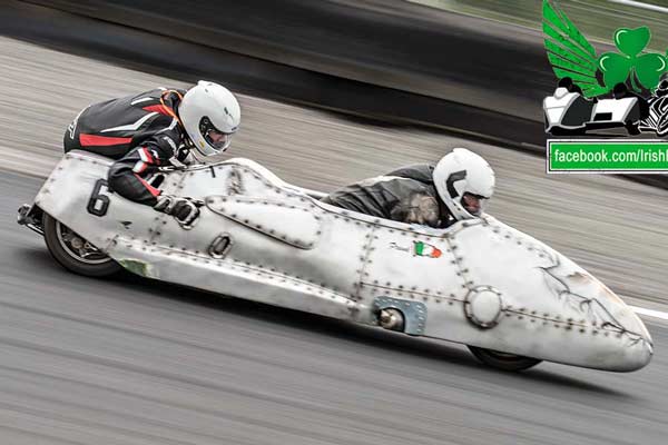 Image linking to Frank Clarke sidecar racing photos