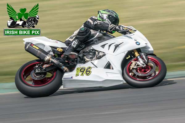 Image linking to Shane Connolly motorcycle racing photos