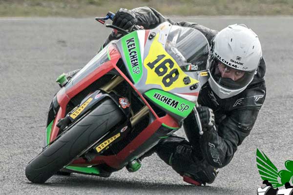 Image linking to Mark Dagg motorcycle racing photos