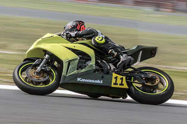 Image linking to Paul Demaine Jnr motorcycle racing photos