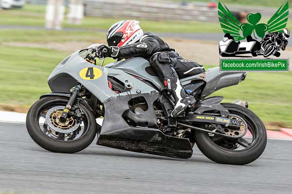 Image linking to Andy Dunlop motorcycle racing photos
