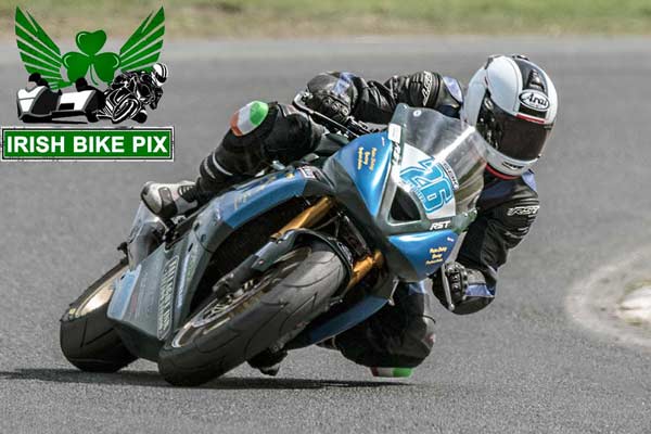 Image linking to Warren Fabozzi motorcycle racing photos