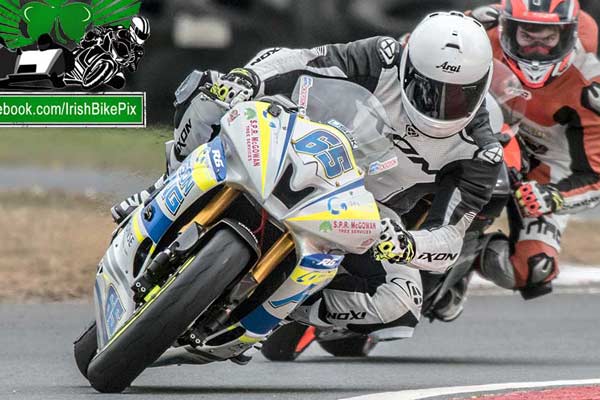 Image linking to Shane Henderson motorcycle racing photos