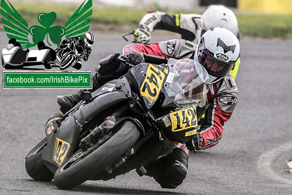 Image linking to Adrian Heraty motorcycle racing photos