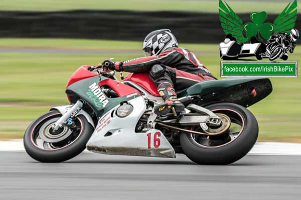Image linking to Yarno Holland motorcycle racing photos