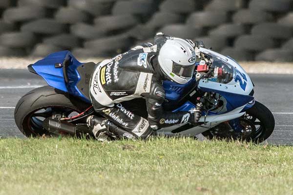 Image linking to Paul Jordan motorcycle racing photos