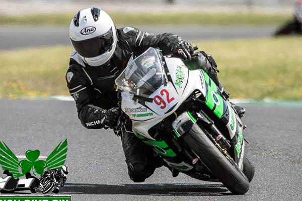 Image linking to Denis Kennedy motorcycle racing photos