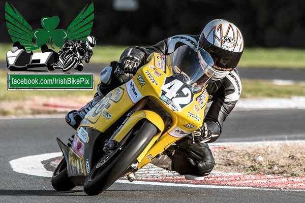 Image linking to Wayne Kennedy motorcycle racing photos