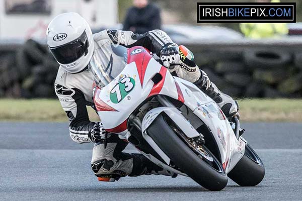 Image linking to Thomas Lawlor motorcycle racing photos