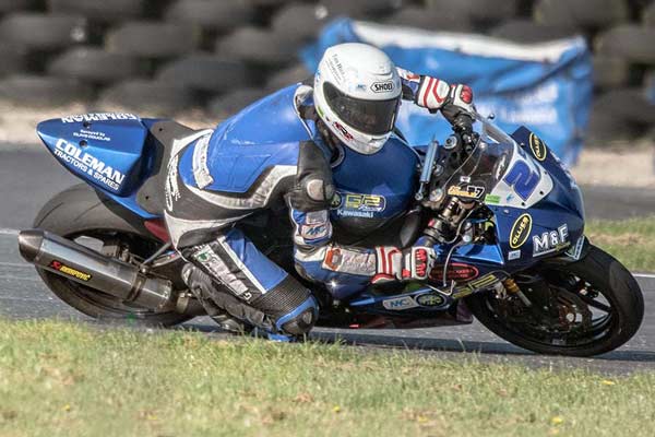Image linking to Joseph Loughlin motorcycle racing photos