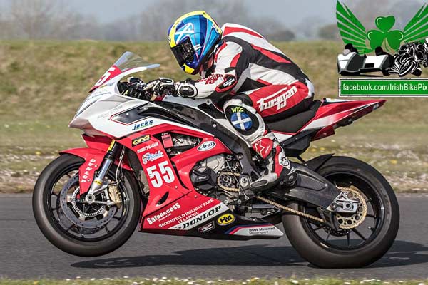 Image linking to Donald MacFadyen motorcycle racing photos