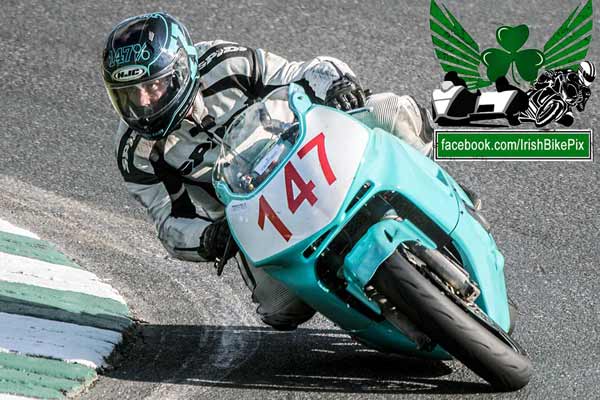 Image linking to Kevin Madigan motorcycle racing photos