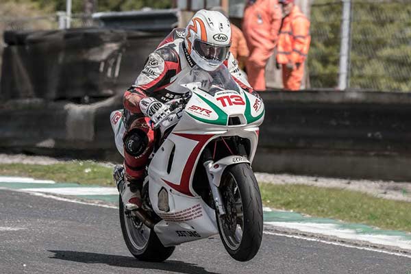 Image linking to Slane Maguire motorcycle racing photos