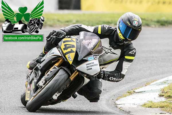 Image linking to Maciej Malkiewicz motorcycle racing photos