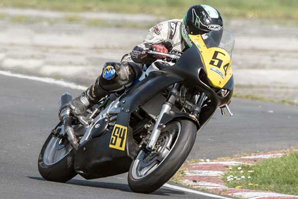 Image linking to Johnny McCay motorcycle racing photos