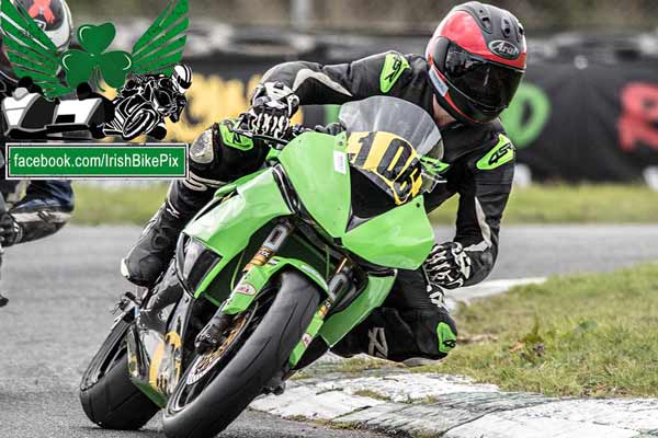 Image linking to Shane McGuinness motorcycle racing photos