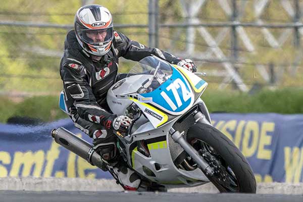 Image linking to Ben Mullane motorcycle racing photos