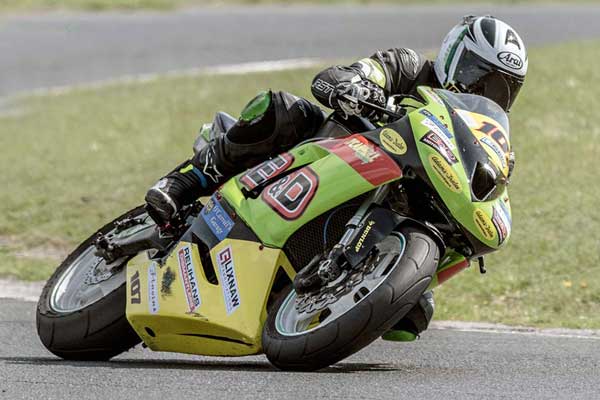 Image linking to Anthony O'Carroll motorcycle racing photos