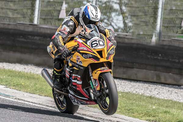 Image linking to Dean O'Grady motorcycle racing photos