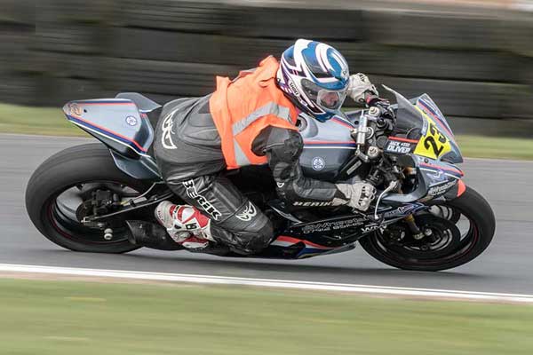 Image linking to Jack Oliver motorcycle racing photos