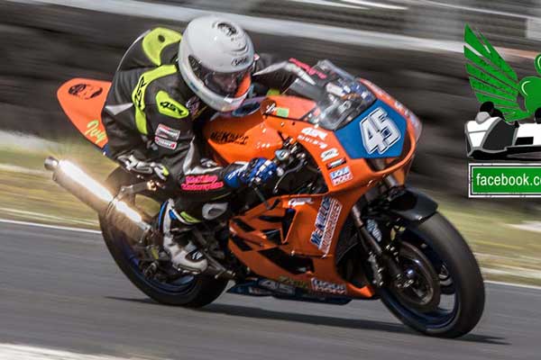 Image linking to Lee Osprey motorcycle racing photos