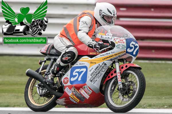 Image linking to Trevor Quinn motorcycle racing photos