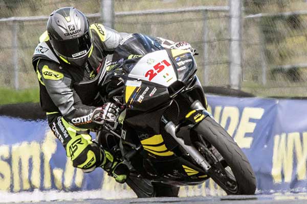 Image linking to John Rock motorcycle racing photos