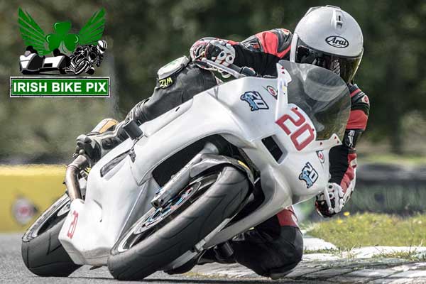 Image linking to Stephen Sweeney motorcycle racing photos