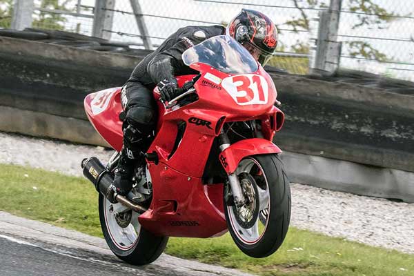 Image linking to PJ Tobin motorcycle racing photos