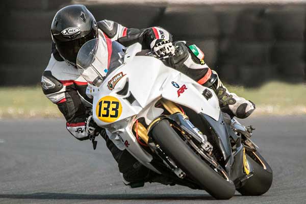 Image linking to Robert Toner motorcycle racing photos