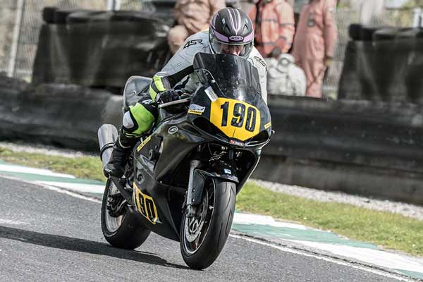 Image linking to Richard Walsh motorcycle racing photos