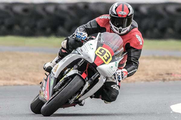 Image linking to John Ward motorcycle racing photos