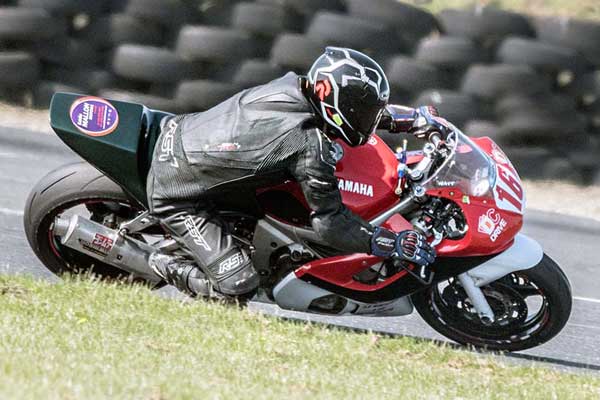 Image linking to Jonathan Watt motorcycle racing photos