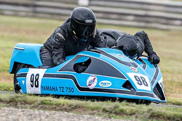 Image linking to Tony Wheatley sidecar racing photos