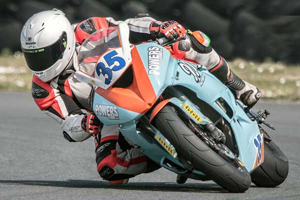 Image linking to Graham Whitmore motorcycle racing photos
