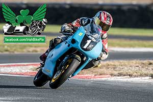 Mark Aiken motorcycle racing at Bishopscourt Circuit