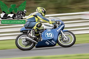 Stephen Beattie motorcycle racing at Bishopscourt Circuit