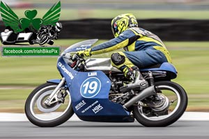 Stephen Beattie motorcycle racing at Bishopscourt Circuit